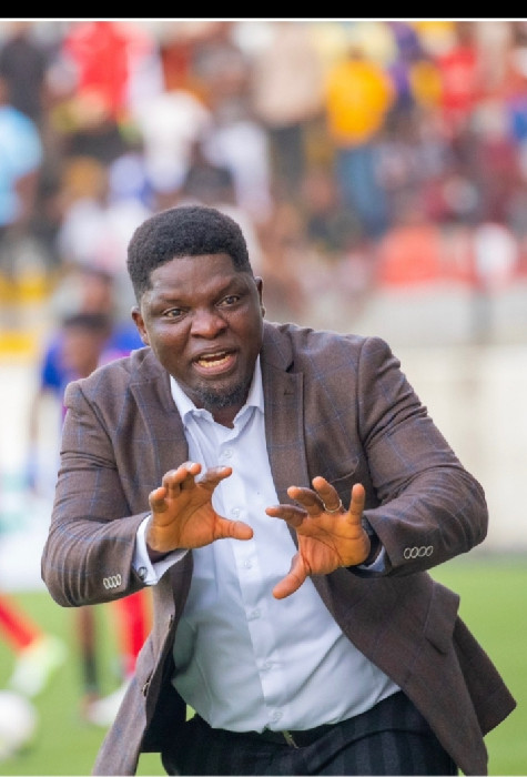 TRANSFER BATTLE: Enyimba and Kano Pillars Chase Super Eagles Assistant Coach Daniel Ogunmodede