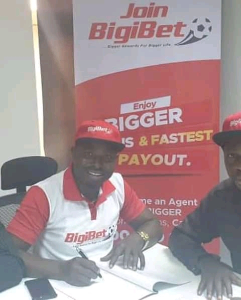 Congratulations to the Man that Brought EMMZYSPORTS to the world @OLAWALE HAMSAT TOP STRIKER. As he Becomes Bigibet Brand Ambassador...