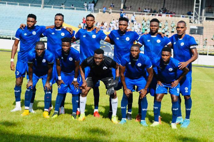 Abiodun Akande clean sheet and Alex oyowah brace takes Rivers United into Caf Confederation Cup group stage.